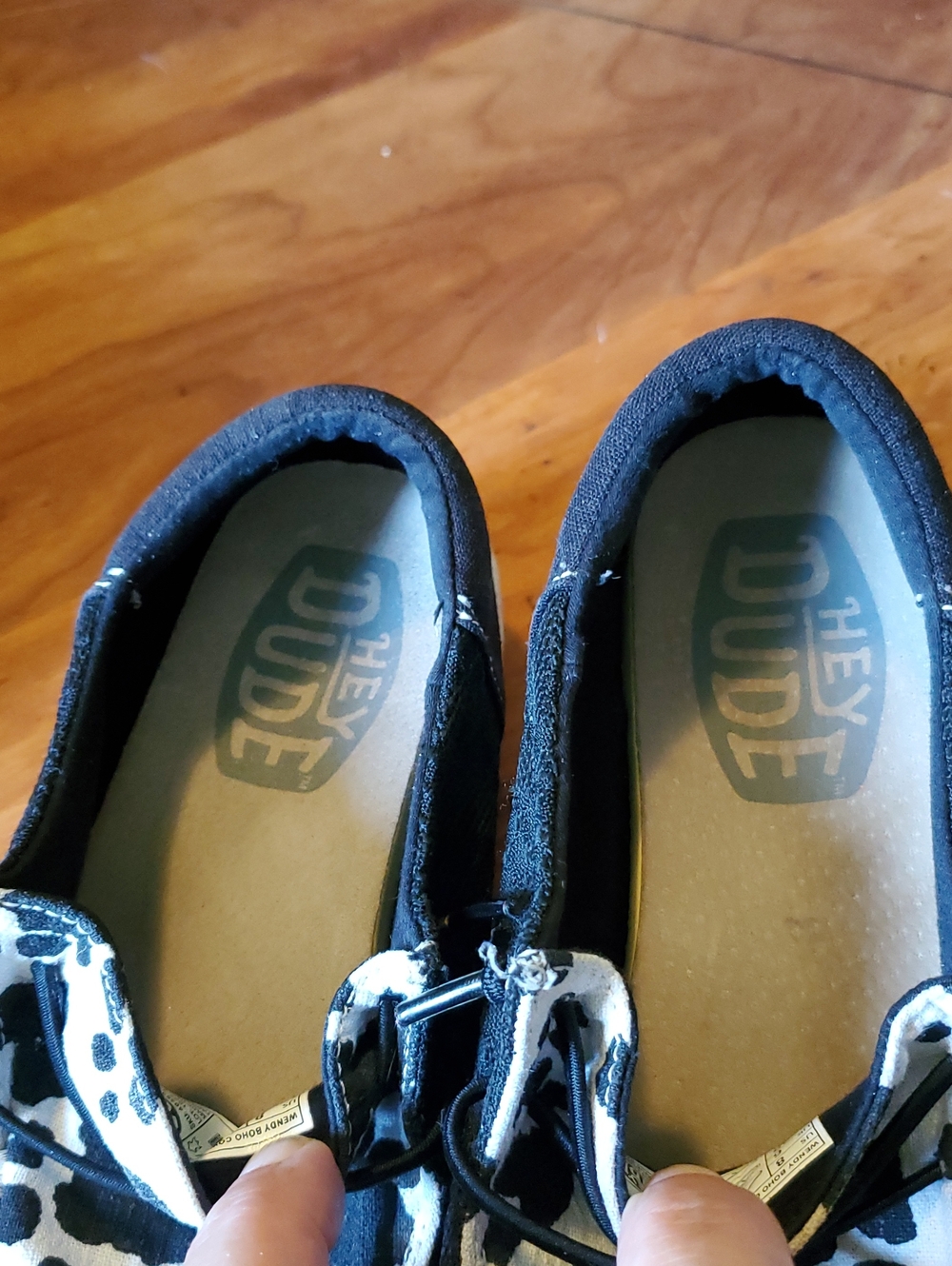 Hey Dude Wendy Boho Cow Print Slip-On Sneakers - Black & White Sz 8 - Picture 7 of 9